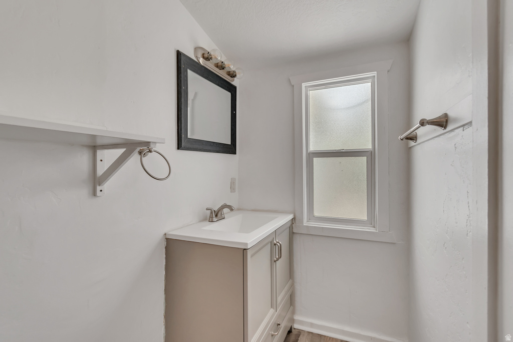 8831 S 400 E Sandy, UT 84070