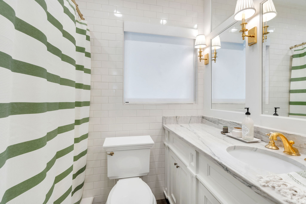 2025 OAK LN Provo, UT 84604