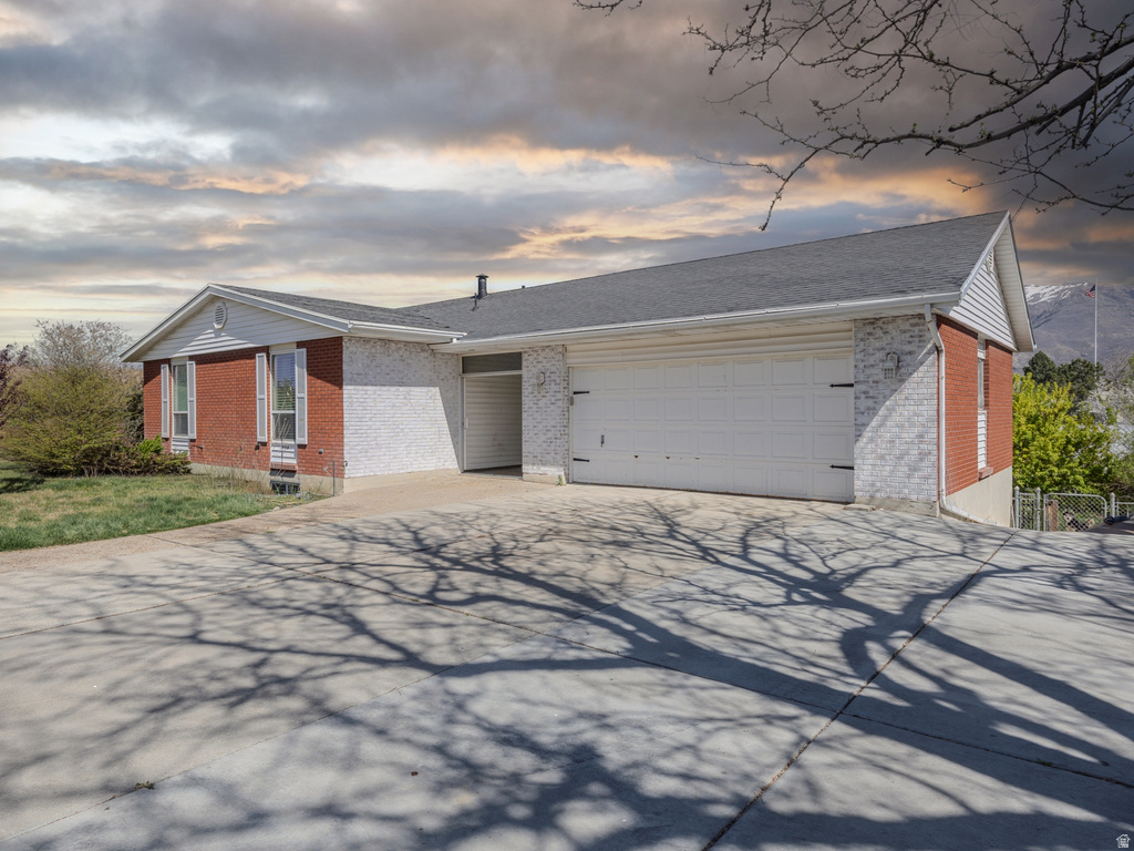 4256 S 1100 W Riverdale, UT 84405