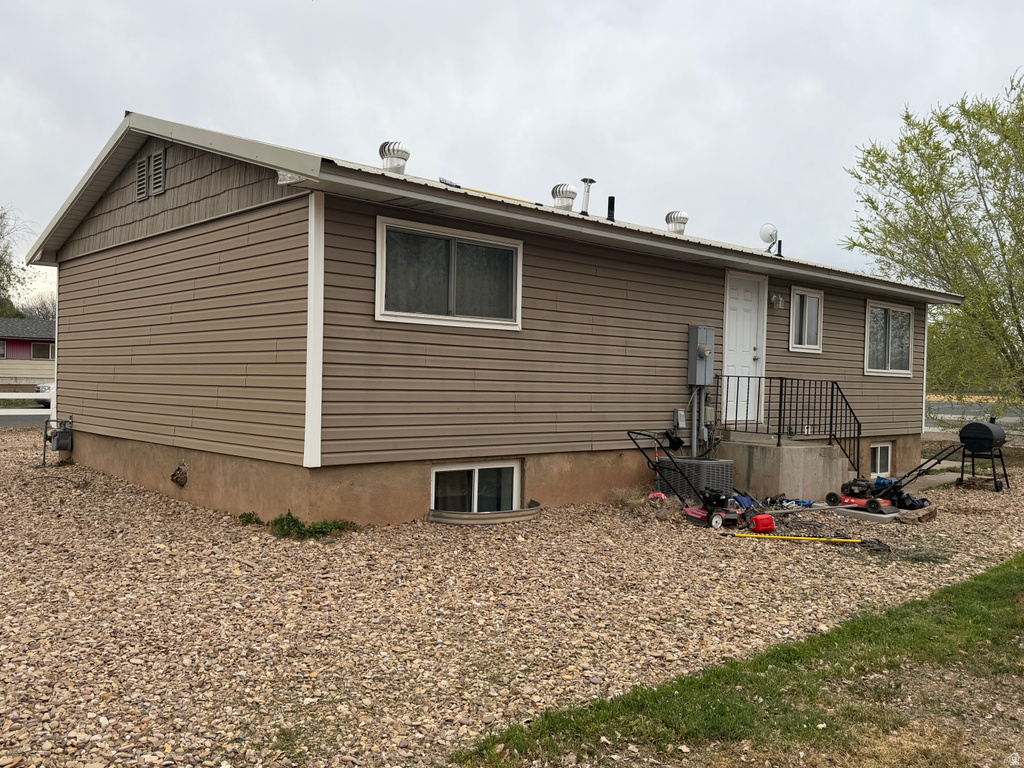 378 N 800 E Roosevelt, UT 84066