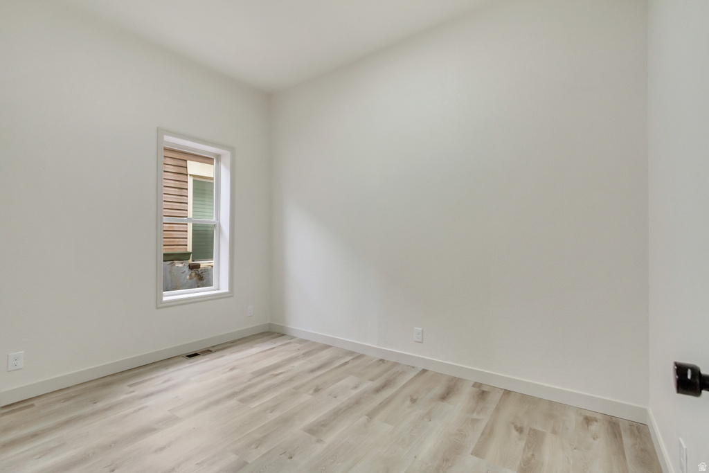 915 W 300 S Salt Lake City, UT 84104