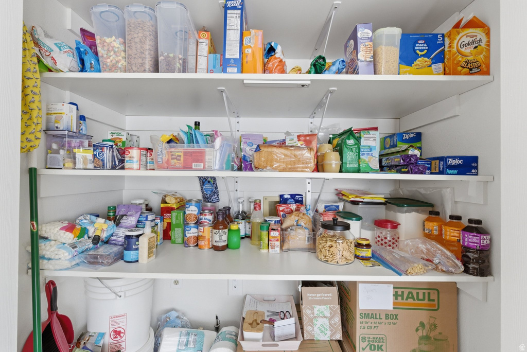 470 S 200 W Mona, UT 84645