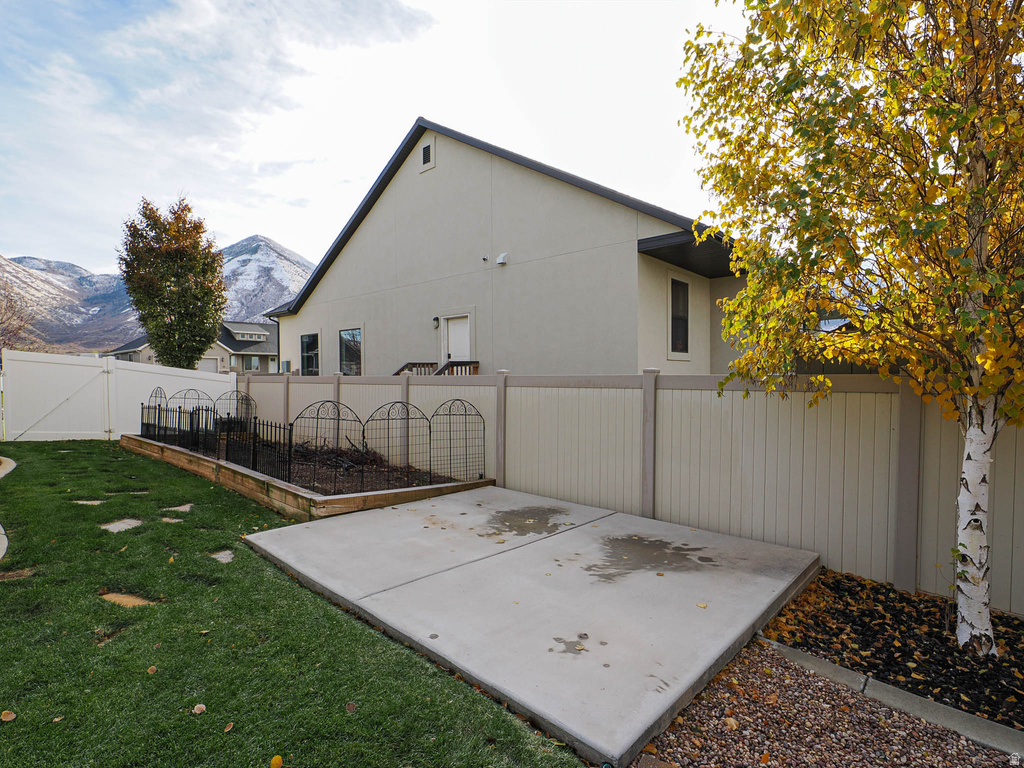85 N 900 E Salem, UT 84653