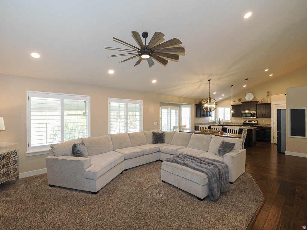 85 N 900 E Salem, UT 84653