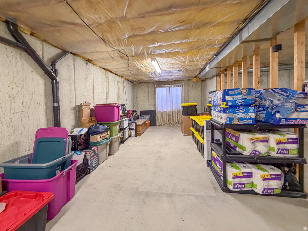 2679 W 2500 N Clinton, UT 84015