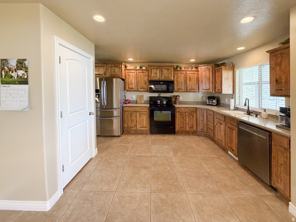 2679 W 2500 N Clinton, UT 84015