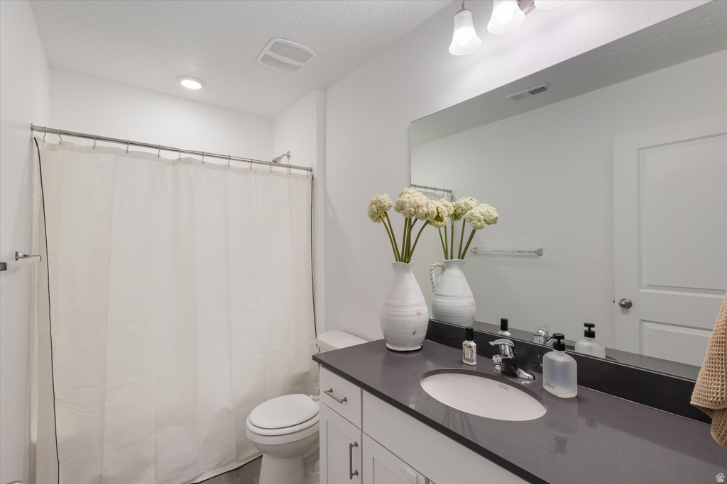 282 N STARBOARD DR Saratoga Springs, UT 84045