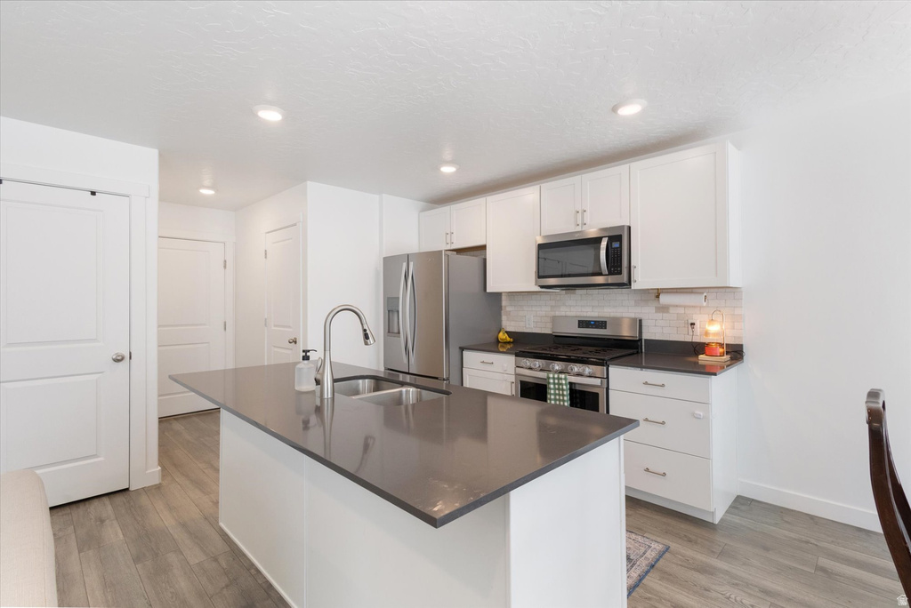 282 N STARBOARD DR Saratoga Springs, UT 84045