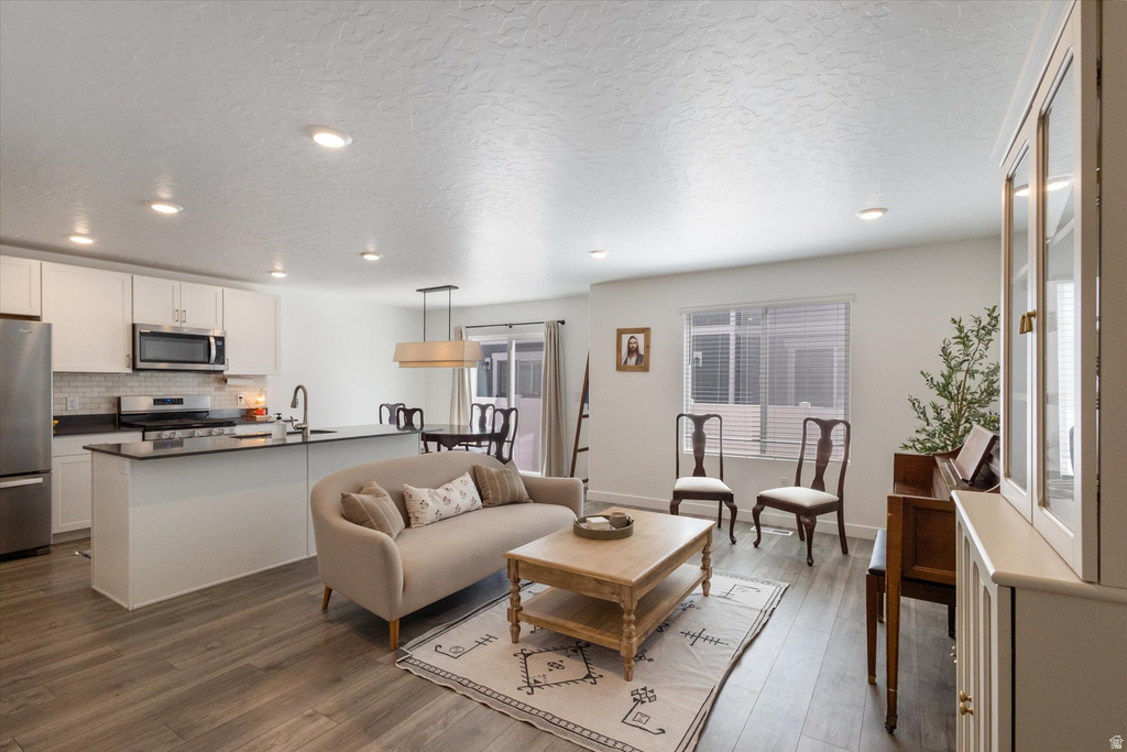 282 N STARBOARD DR Saratoga Springs, UT 84045