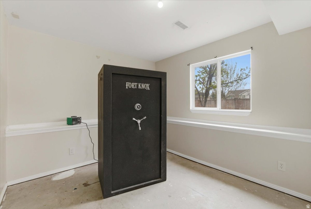 944 S 740 W Lehi, UT 84043