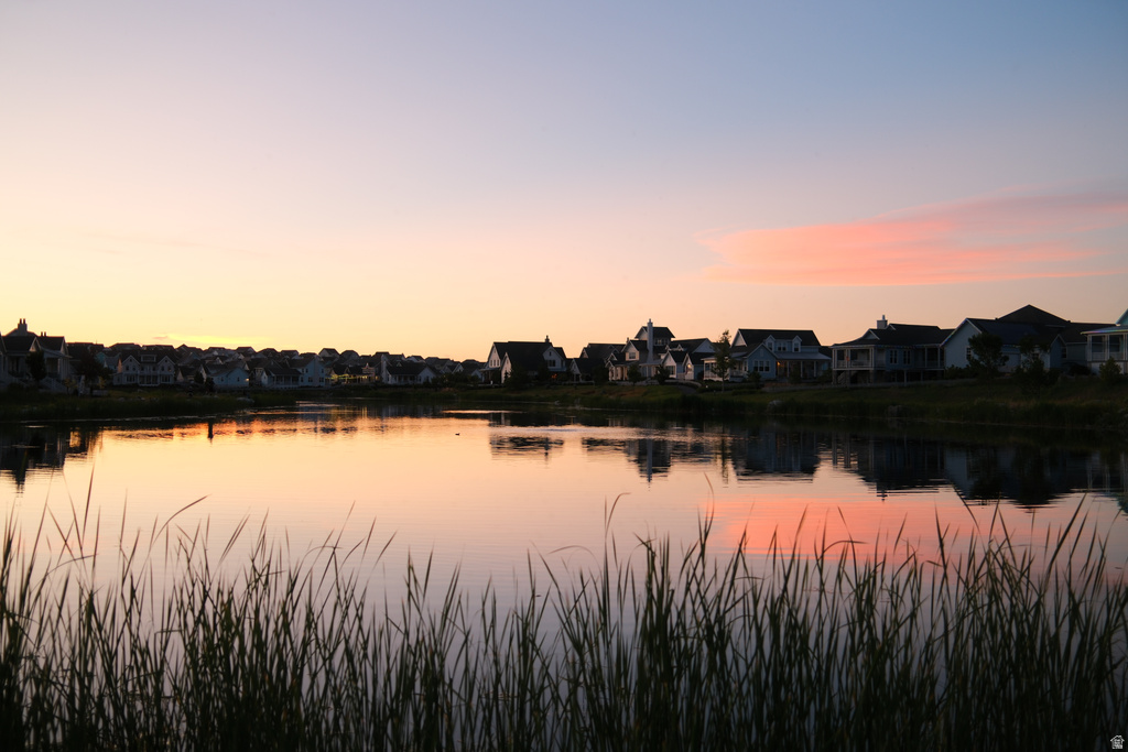 6911 W DOCKSIDER DR South Jordan, UT 84009