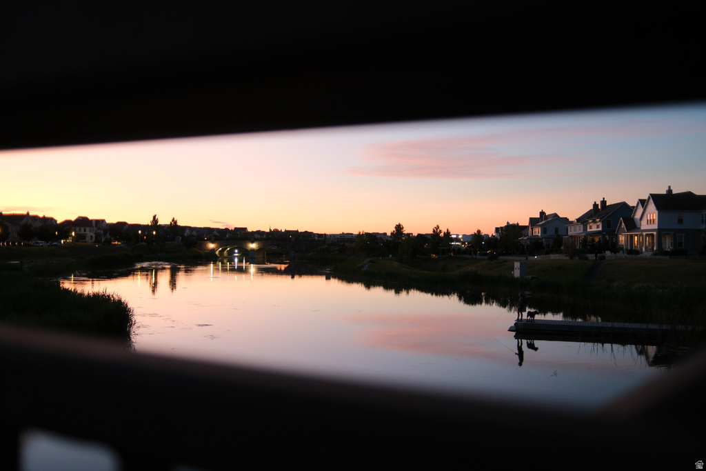 6911 W DOCKSIDER DR South Jordan, UT 84009