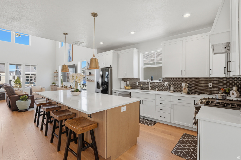 6911 W DOCKSIDER DR South Jordan, UT 84009