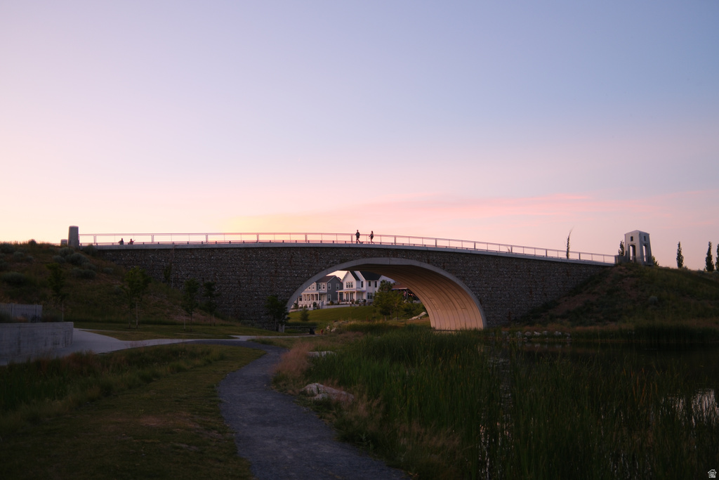 6911 W DOCKSIDER DR South Jordan, UT 84009