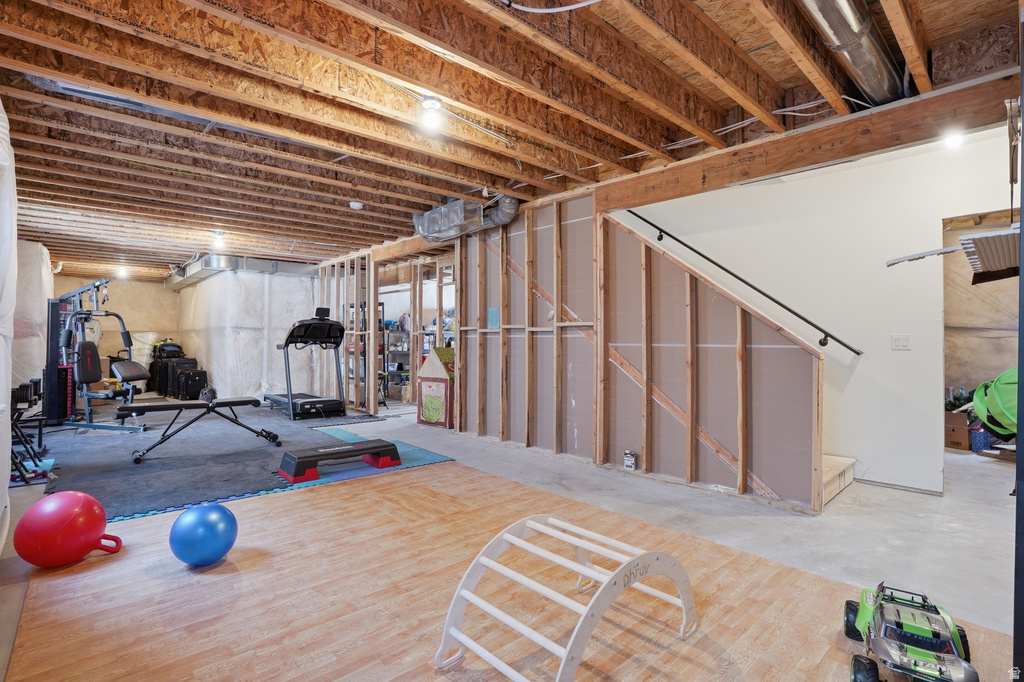 6911 W DOCKSIDER DR South Jordan, UT 84009