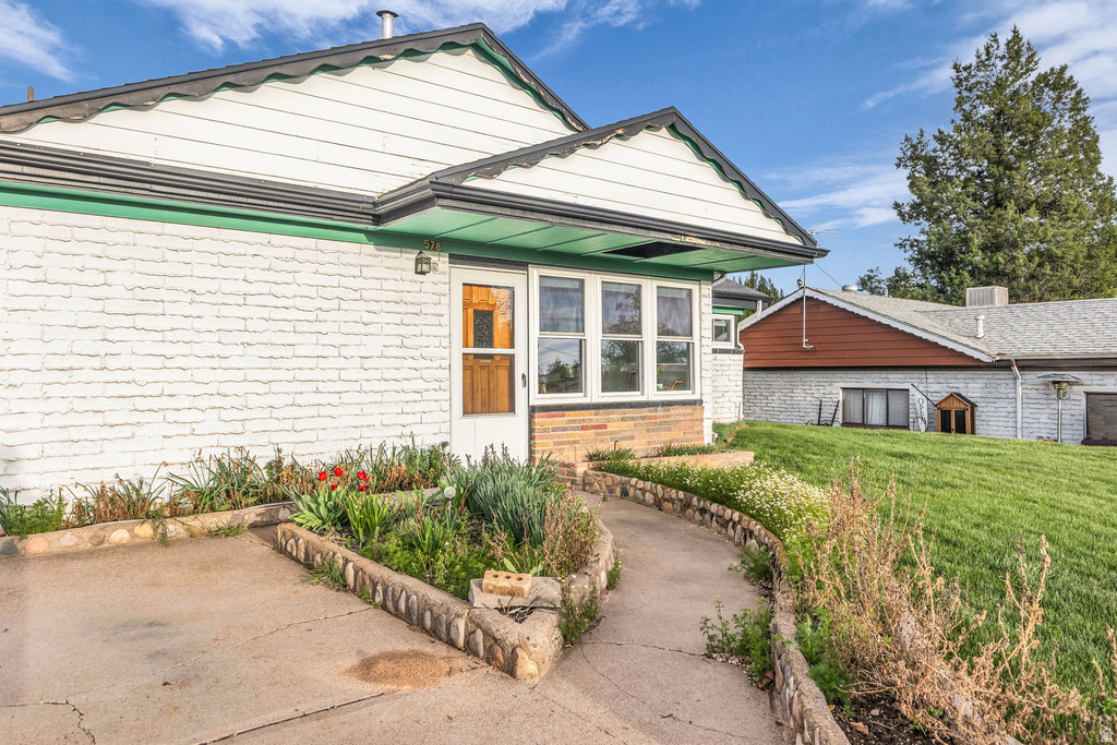 578 VALERIA DR Layton, UT 84041