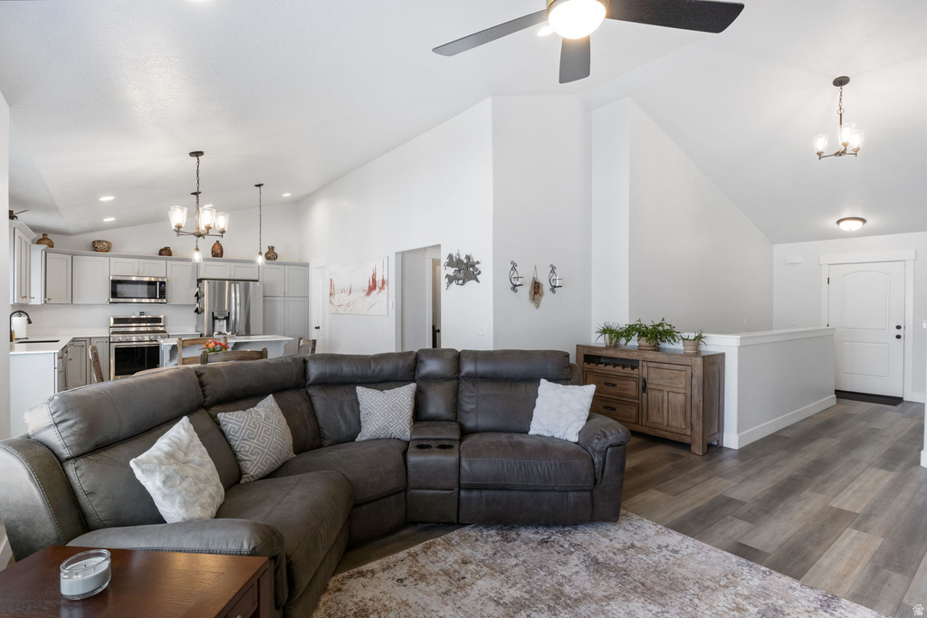 4764 N GUNSIGHT PEAK DR Eagle Mountain, UT 84005