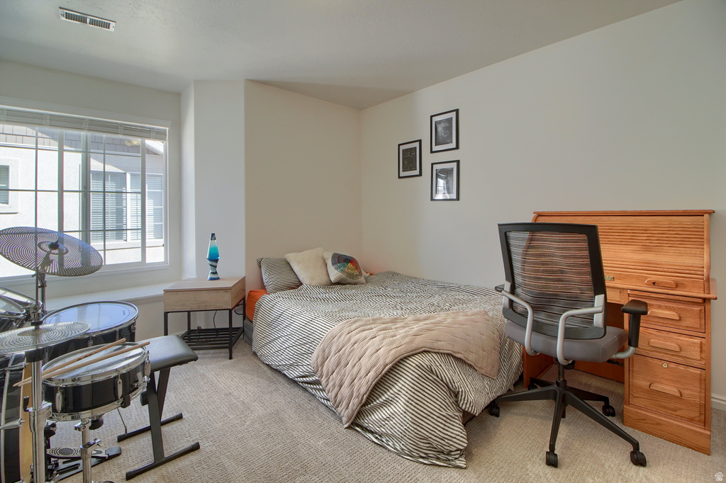 124 BIRMINGHAM LN North Salt Lake, UT 84054