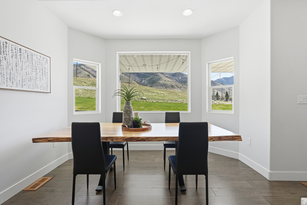 3426 N SUN DANCER LOOP North Logan, UT 84341