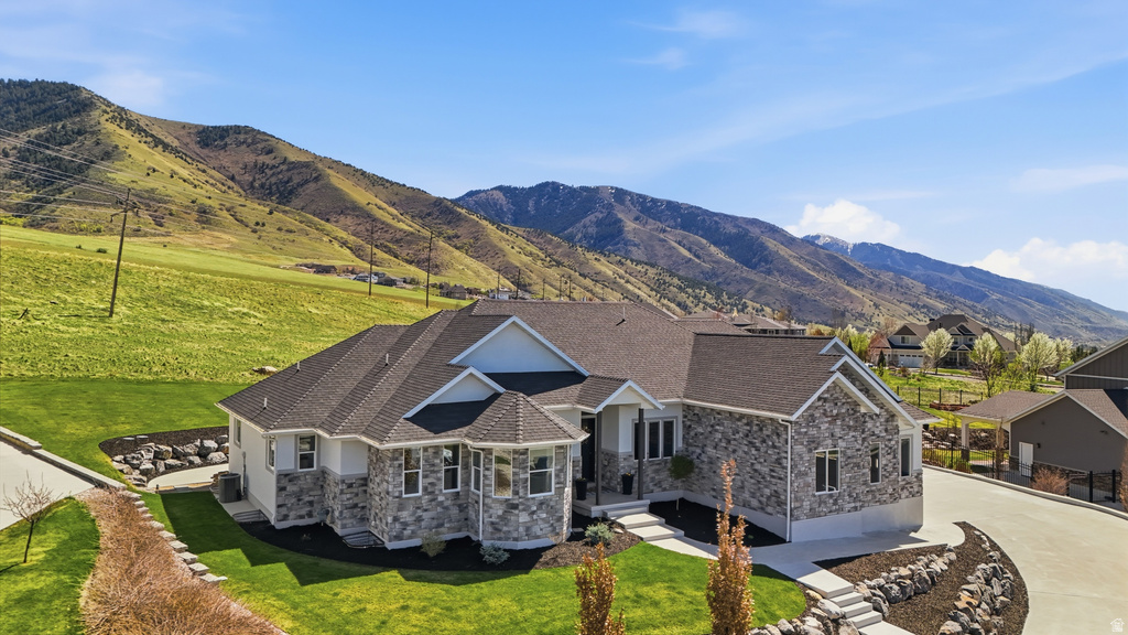 3426 N SUN DANCER LOOP North Logan, UT 84341
