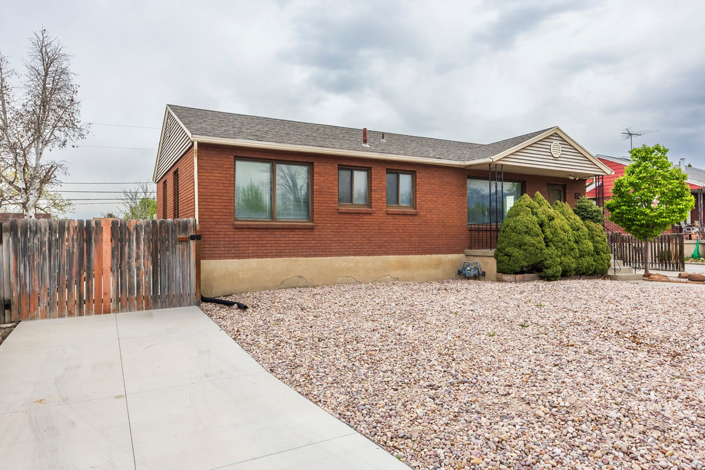 138 W 5818 S Murray, UT 84107