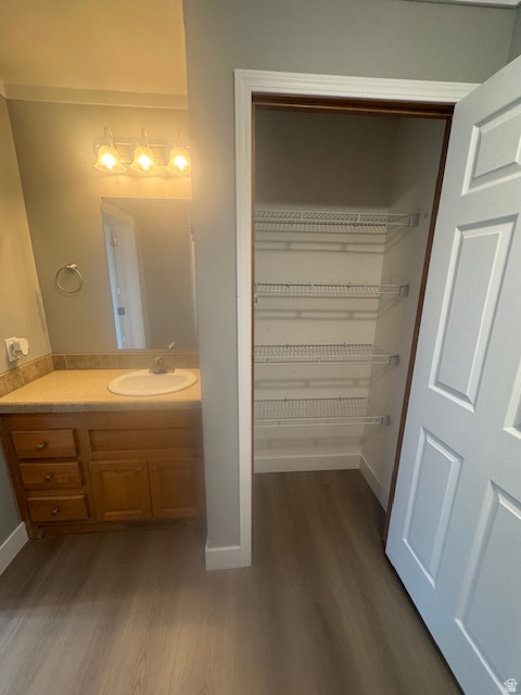 710 ASH ST Wellington, UT 84542