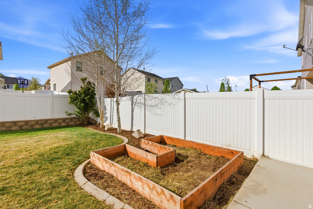 71 W 860 N Santaquin, UT 84655