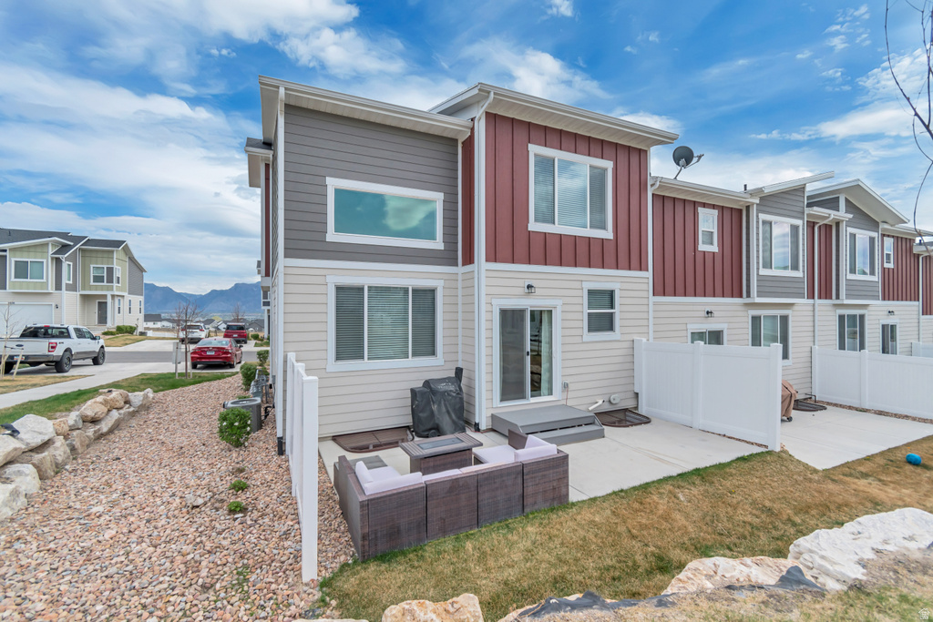 2017 N RED YEARLING DR #540 Saratoga Springs, UT 84045