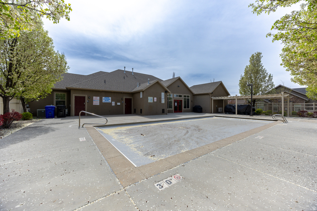 907 W 1840 S #C Syracuse, UT 84075