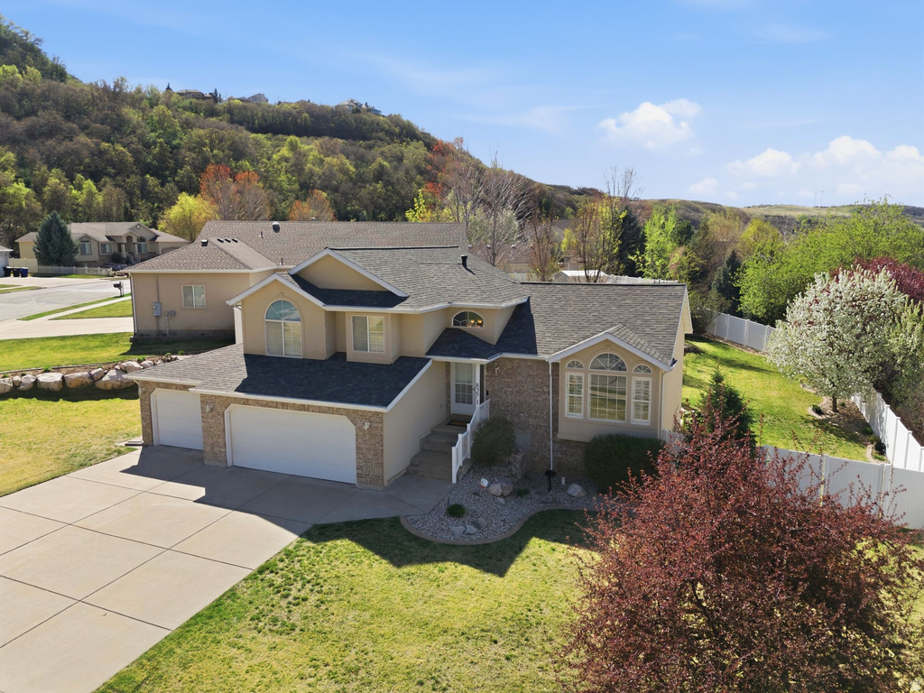 8271 S 2600 E South Weber, UT 84405