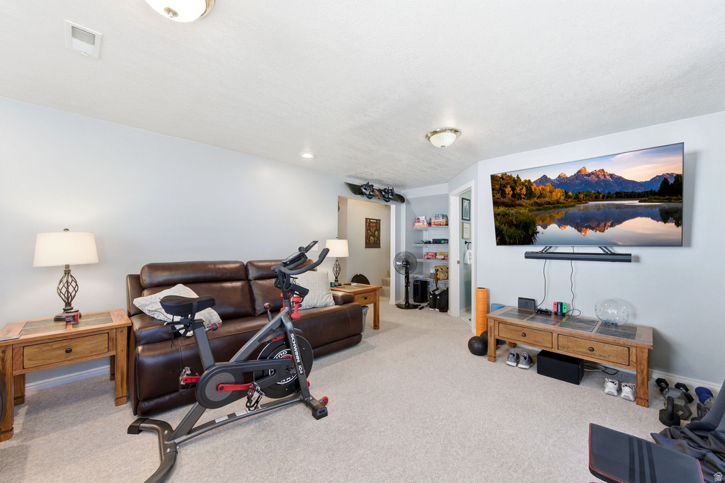 8271 S 2600 E South Weber, UT 84405