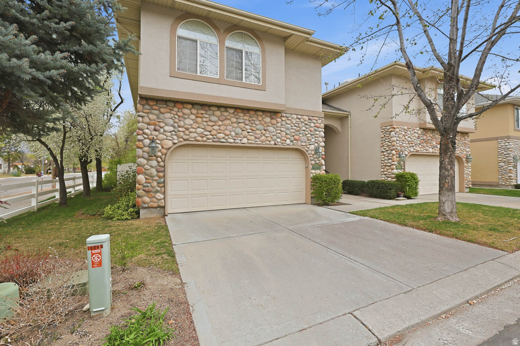 7809 S NORFOLK PINE WAY Sandy, UT 84094