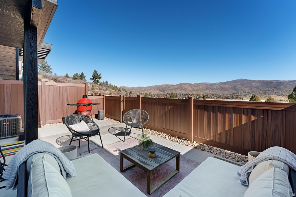 8254 N SANDALWOOD LN Park City, UT 84098