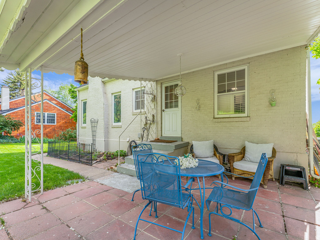 941 S CONNOR ST Salt Lake City, UT 84108