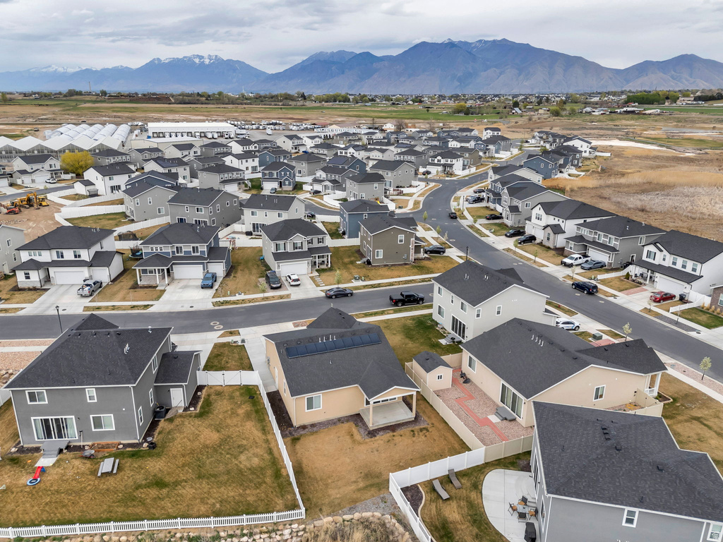 1687 N SANDPIPER DR Salem, UT 84653