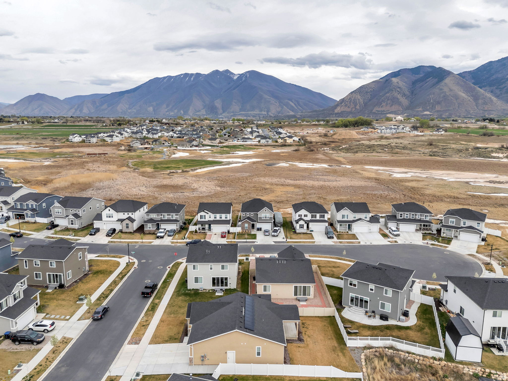 1687 N SANDPIPER DR Salem, UT 84653