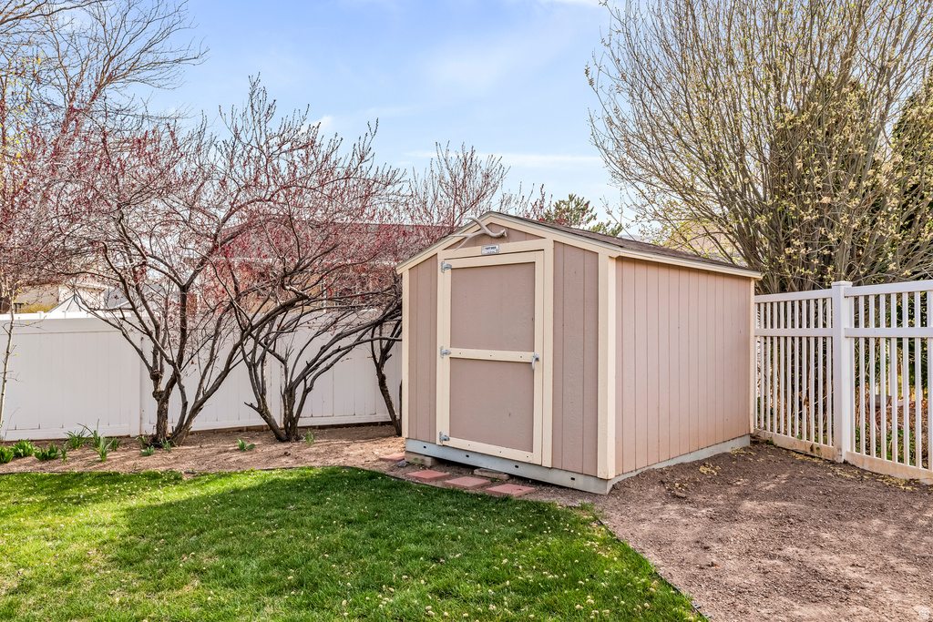 58 E WILDHORSE RD Saratoga Springs, UT 84045