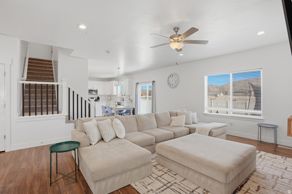 3784 N DORIS LOOP RD Eagle Mountain, UT 84005