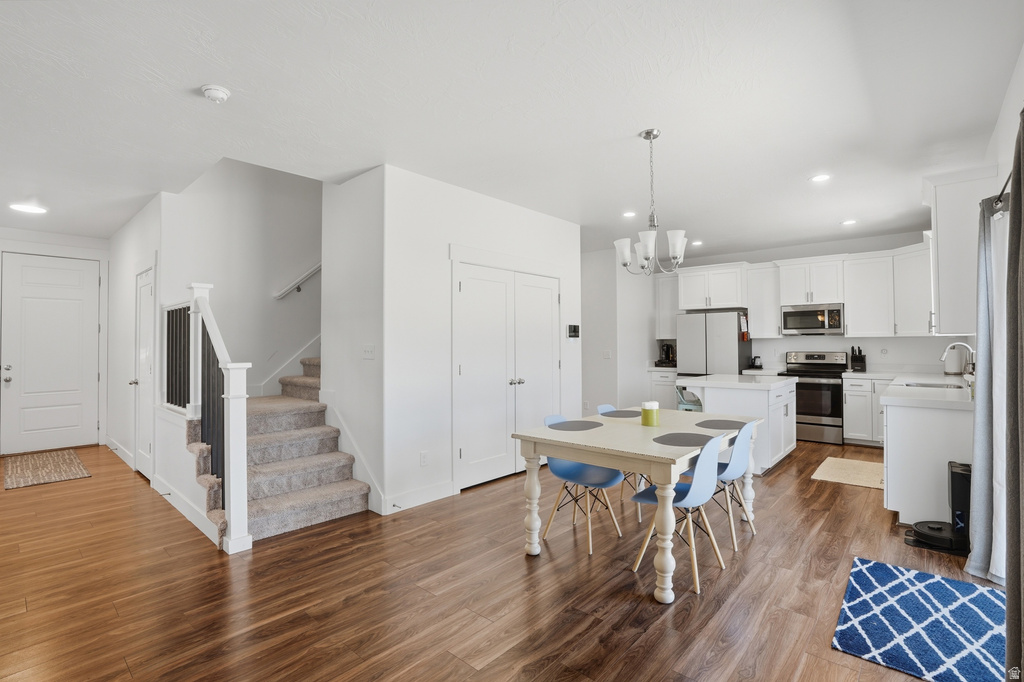 3784 N DORIS LOOP RD Eagle Mountain, UT 84005