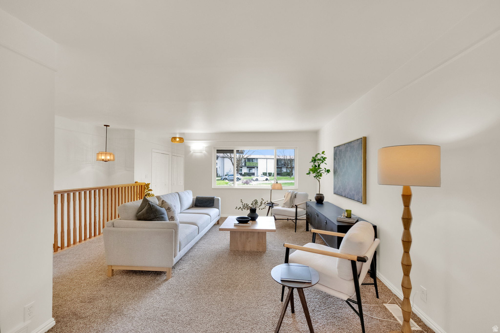 1047 E EASTGATE RD Murray, UT 84117