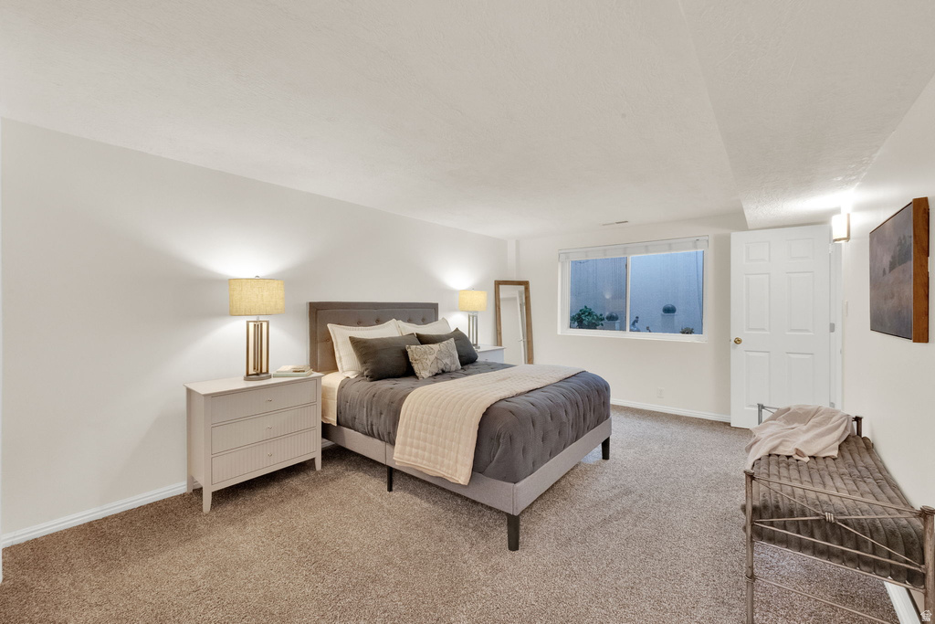 1047 E EASTGATE RD Murray, UT 84117