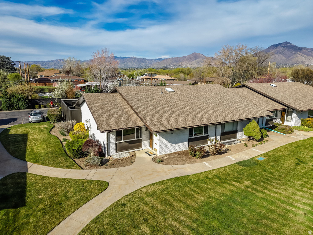 1047 E EASTGATE RD Murray, UT 84117