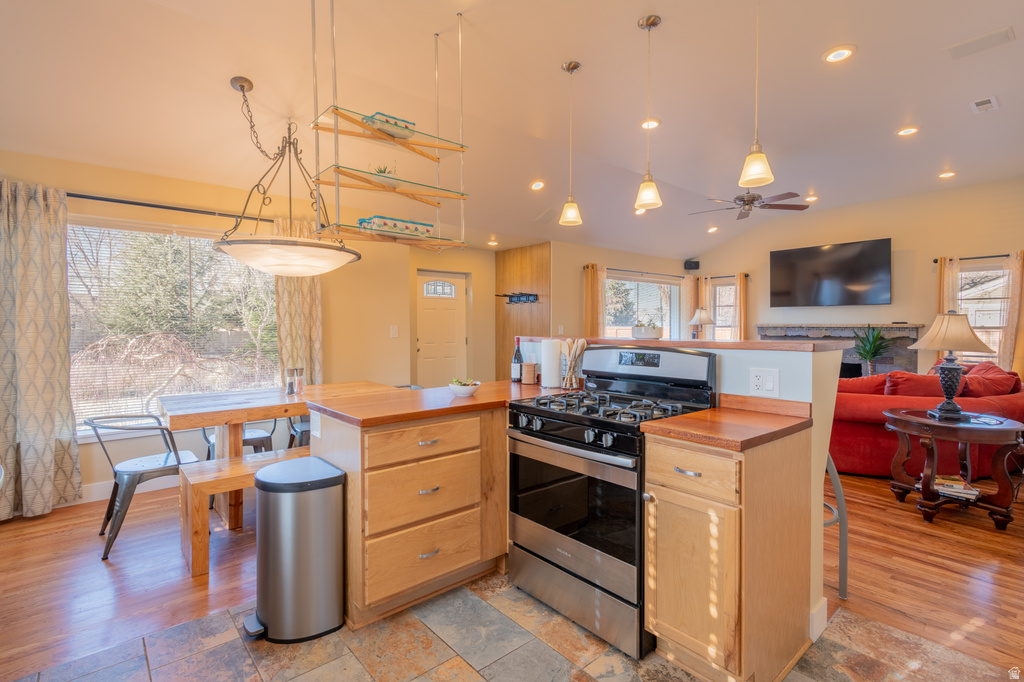 2315 E 6600 S Cottonwood Heights, UT 84121
