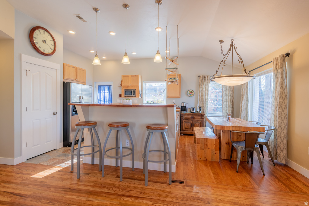 2315 E 6600 S Cottonwood Heights, UT 84121