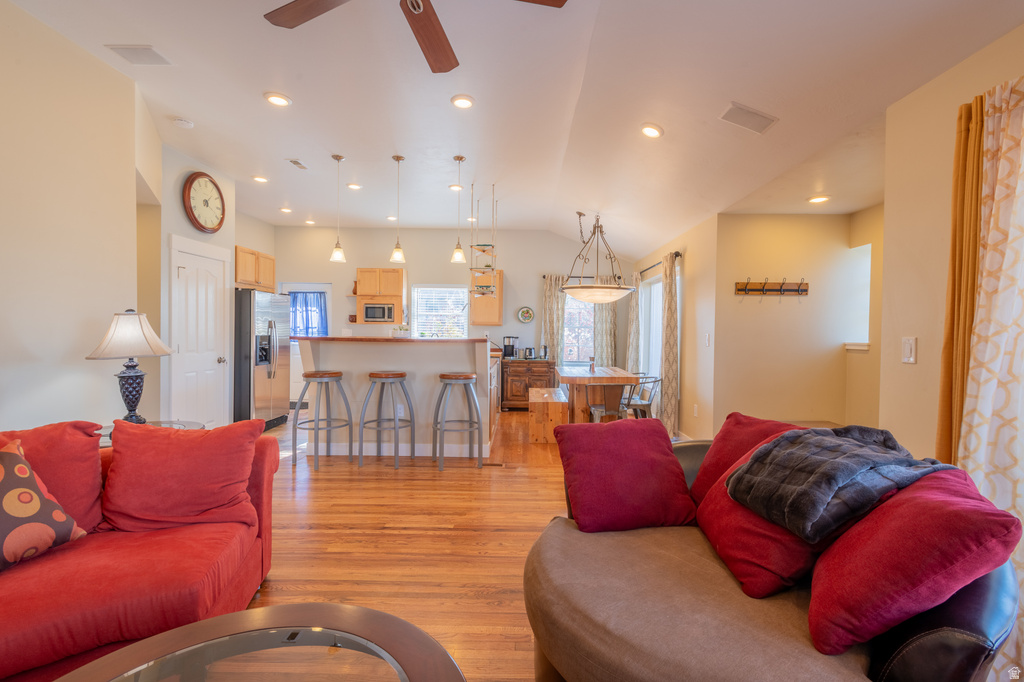 2315 E 6600 S Cottonwood Heights, UT 84121