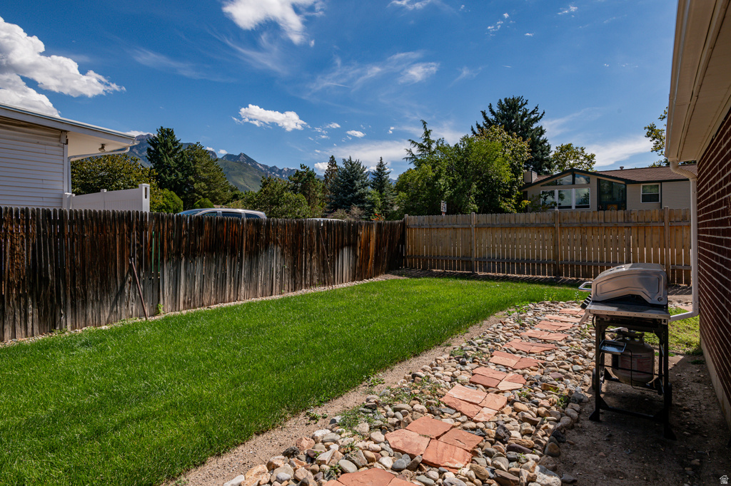 2315 E 6600 S Cottonwood Heights, UT 84121