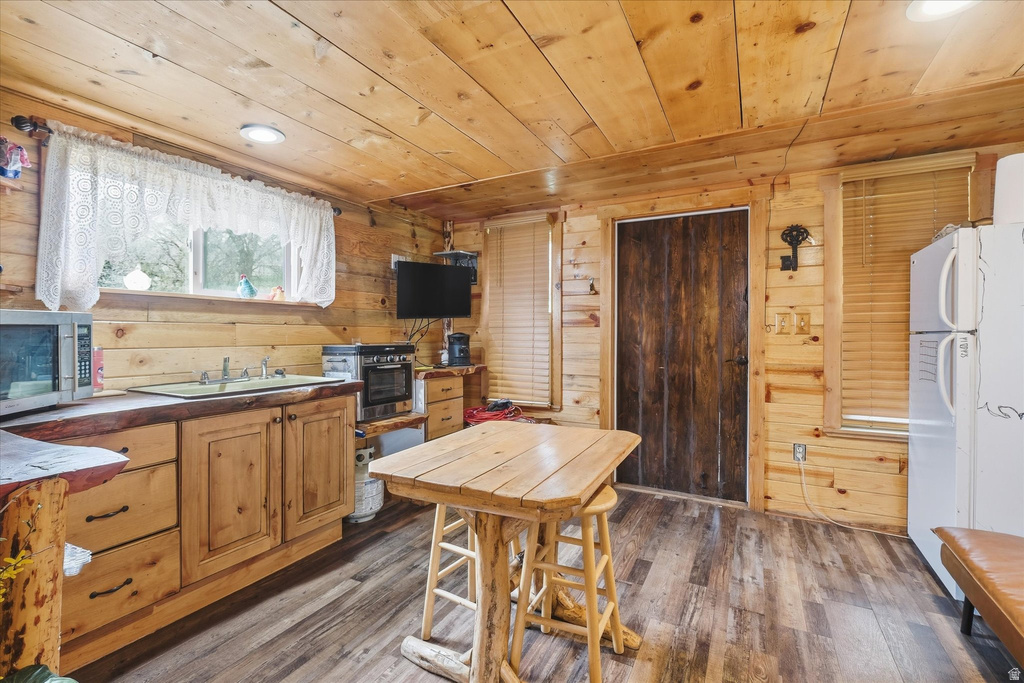 18 E 300 S Mendon, UT 84325