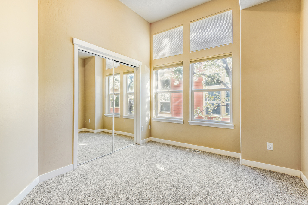 1114 N SHEPARD CREEK PKWY #10 Farmington, UT 84025