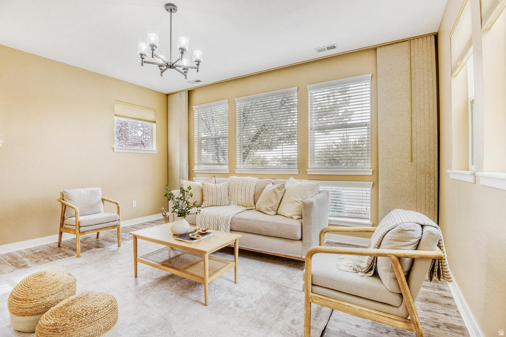 1114 N SHEPARD CREEK PKWY #10 Farmington, UT 84025