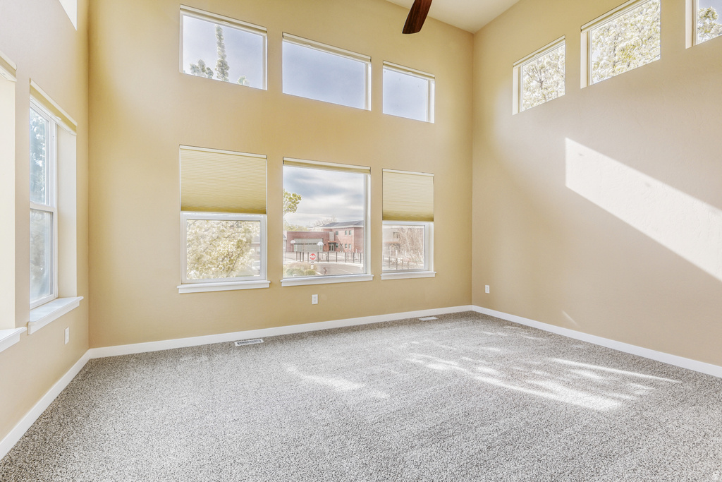 1114 N SHEPARD CREEK PKWY #10 Farmington, UT 84025